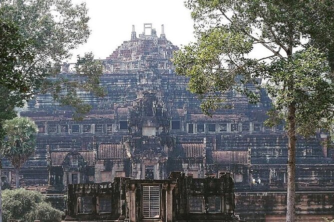 Siem Reap Private Full Day Angkor Wat Tour with Sunset or Sunrise - Temple pass + dress code: the rules that can save your day