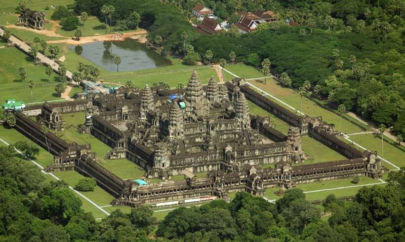 Siem Reap: Private Tour of Angkor Complex - Angkor Wat in the Afternoon: Why This One Gets the Reputation