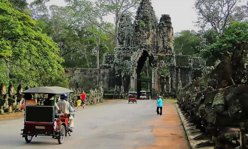 Siem Reap : Private Tuk-Tuk Tour of the Magnificent Temples. - Why a Private Tuk-Tuk Changes the Angkor Visit