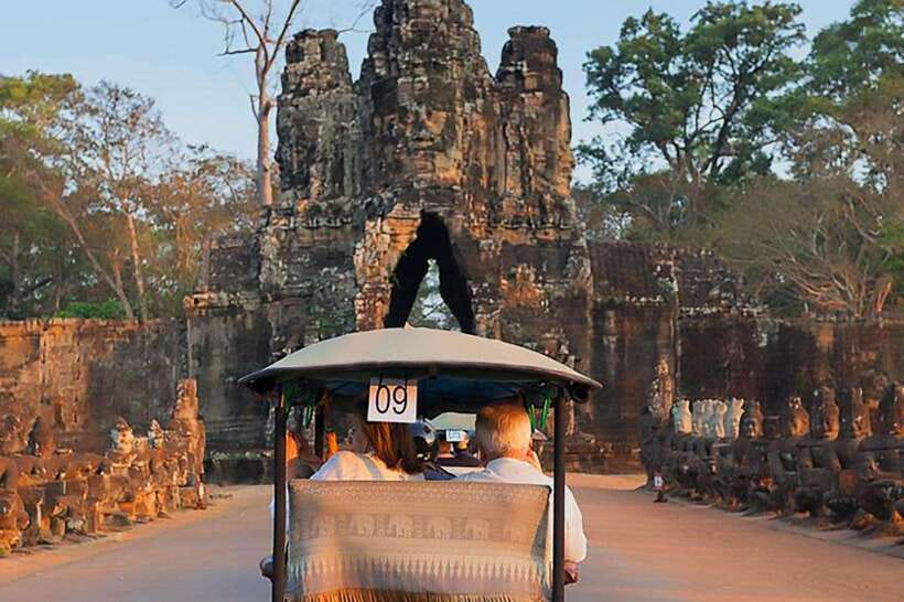 Siem Reap : Private Tuk-Tuk Tour of the Magnificent Temples. - Ta Prohm and Banteay Kdei: Tomb Raider meets the jungle
