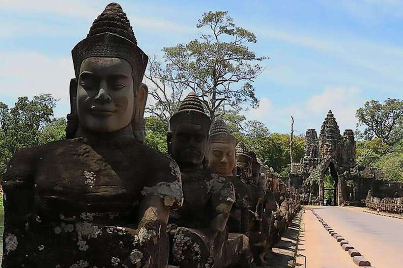 Siem Reap : Private Tuk-Tuk Tour of the Magnificent Temples. - Price, Tickets, and Optional Guides