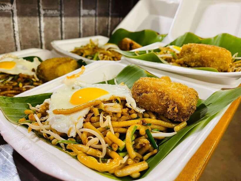 Siem Reap: Small Group Street Food Tour with Tuk-Tuk Ride - Diet safety and the best way to handle allergies