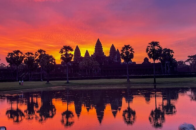 Siem Reap Tourist Attractions 2 Day Angkor Wat Shared Tour - Angkor Thom’s faces: Bayon, Baphuon, and the shorter terraces