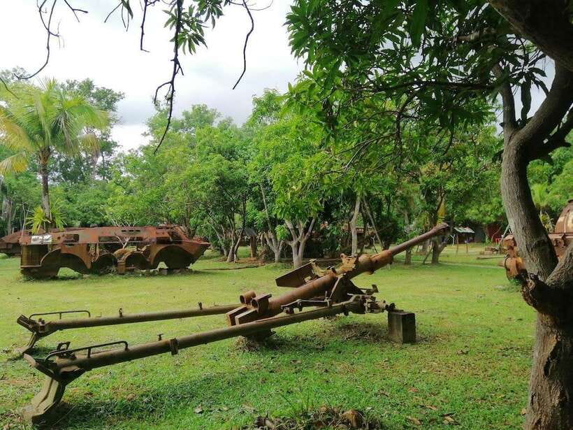 Siem Reap: War Museum included Ticket and Pickup Drop Off - Walking the Grounds at Your Own Pace (and Actually Understanding It)