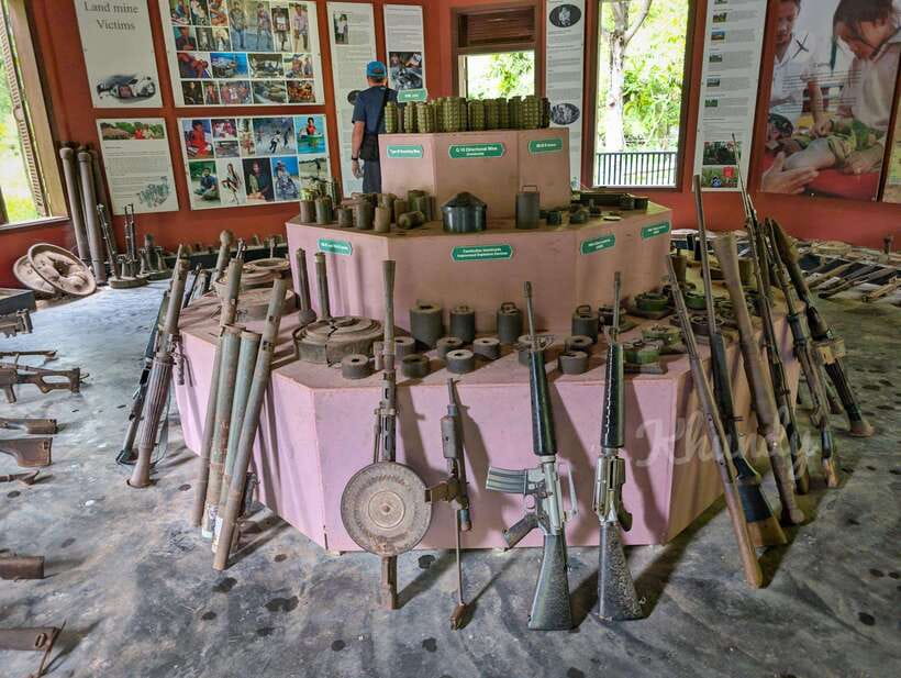 Siem Reap: War Museum included Ticket & Free Round trip - Before You Go: What This War Museum Experience Is Really Like