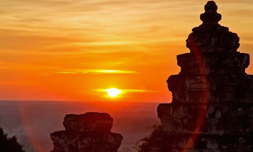 Small-Group Full Day Angkor wat Guide tour with Sun set - Ta Keo: the unfinished pyramid that still demands attention