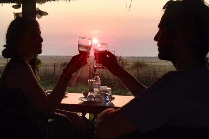 Small Group Sunset, Picnic & Countryside, Bike Tours - Pedaling through villages, rice paddies, and small dirt roads