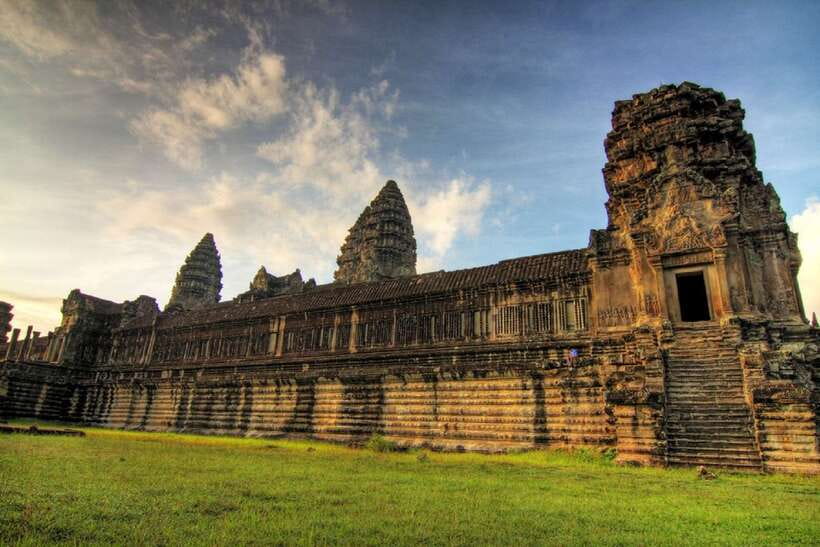 Sunrise at Angkor Wat Temple: 3-Hour Private Tour - Price and logistics: where the real value sits