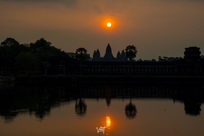 Sunrise Small Group Tour in Siem Reap - Key highlights worth waking up for