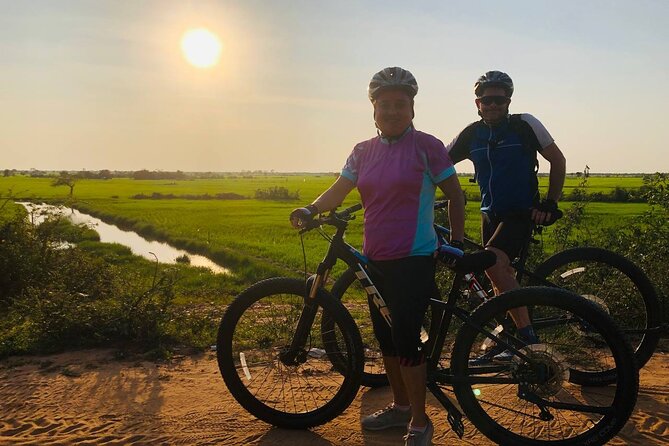 Sunset at Countryside - How the countryside changes your Siem Reap day