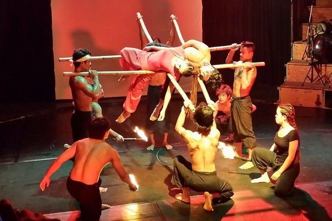 The Cambodia Circus, Phare At 19:00 PM - Getting picked up, using a mobile ticket, and timing it right