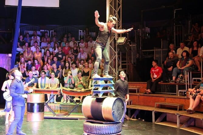 The Cambodian Circus Show and Pub Street Night Market - The Cambodian Circus Show: why it’s so worth your evening