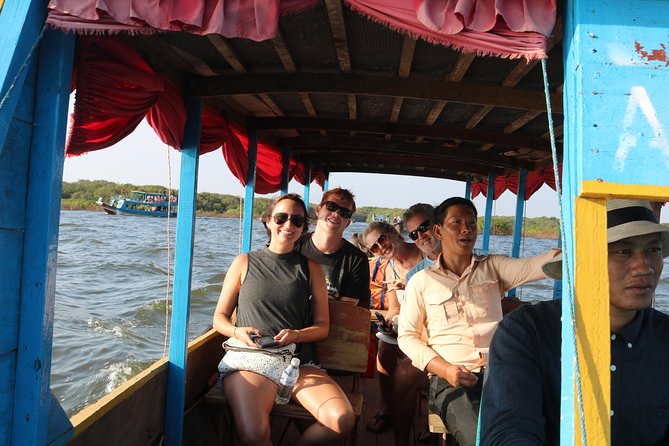 Tonle Sap Lake - Fishing Village & Flooded Forest - Row boats and meals: what’s not included (so you’re not surprised)