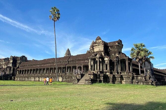 Transfer from Siem Reap Airport to Hotels in Siem Reap - Siem Reap Airport Pickup: Finding Your Driver in Minutes