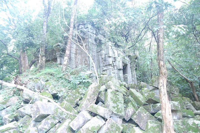 Two Days Angkor Wat Park-Beng Mealea and Kampong Phluk Village - What to Pack and How to Make It Easier