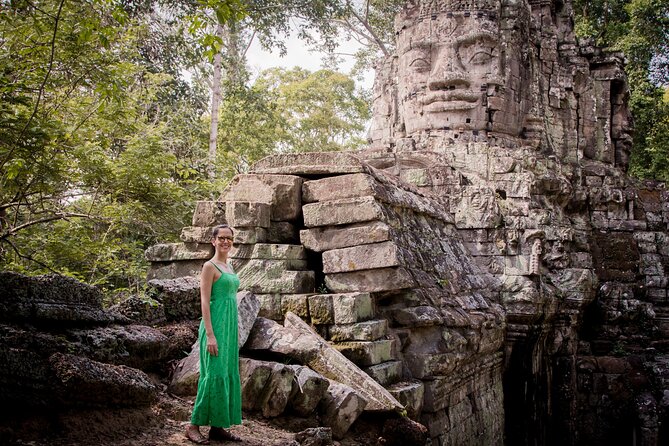 Unseen Angkor Tour & Photoshoot - The photoshoot part: how you get natural results